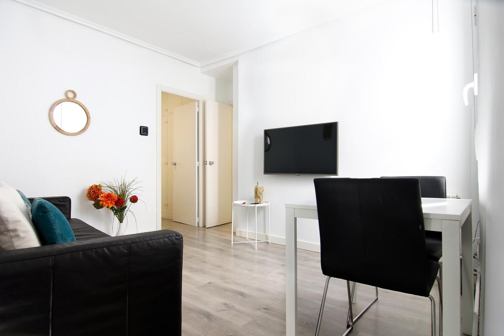 Precioso Apartamento Palacio Real, Madrid Luaran gambar